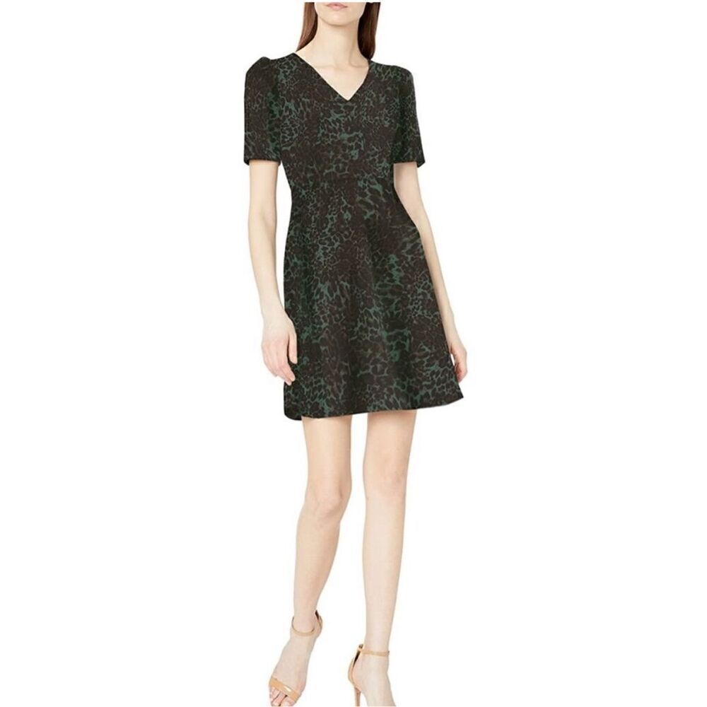 NWT Womens Lark & Ro Florence Leopard Gathered Detail V-Neck Dress - Sz 10